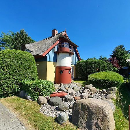 "Leuchtturmhaus" By Ferienhaus Strandgut ボルン エクステリア 写真