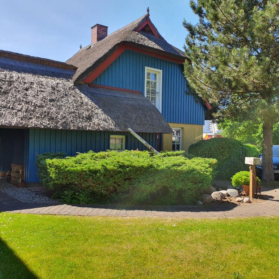 "Leuchtturmhaus" By Ferienhaus Strandgut ボルン エクステリア 写真